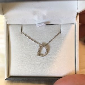 D necklace